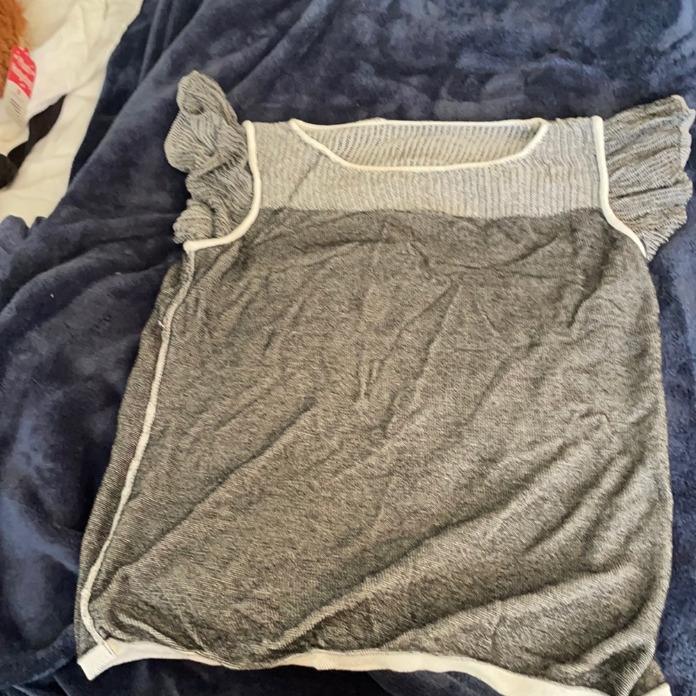 Knit top size S